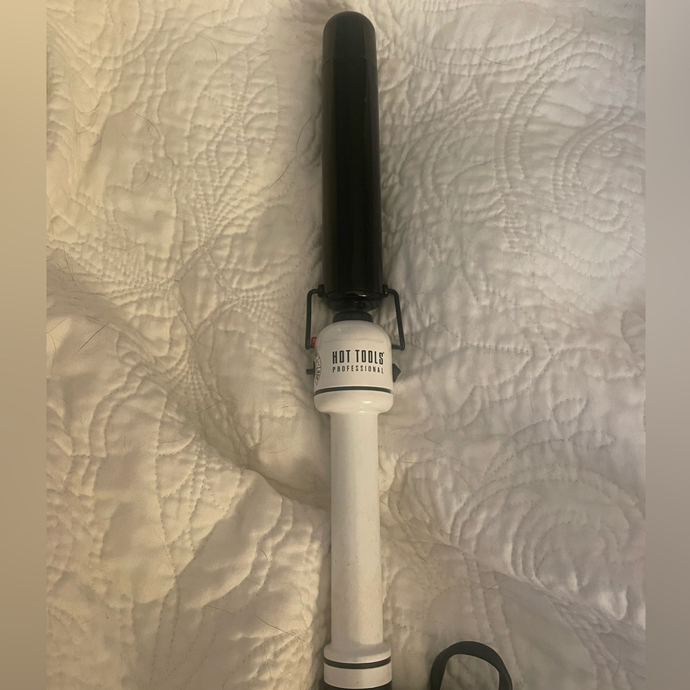 Hot Tools 2” Curling Iron Wand